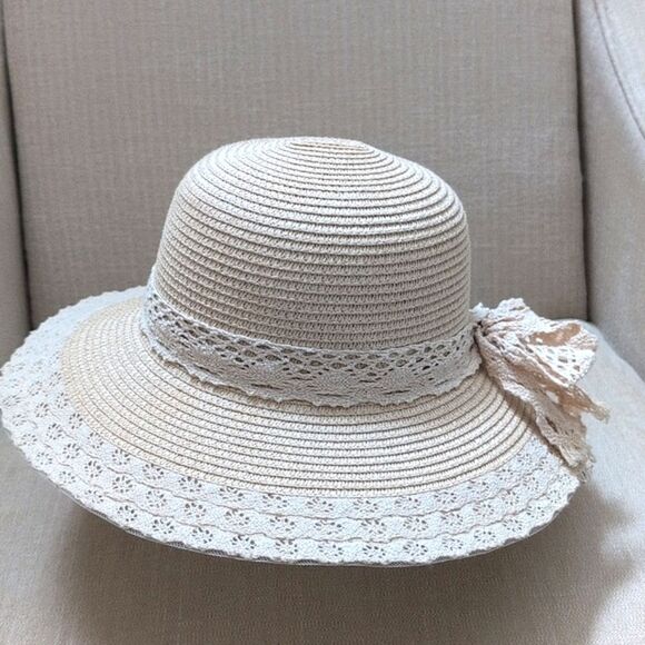 29 Palms Woven Lace Trimmed Floppy Summer Sun Hat - Picture 1 of 10